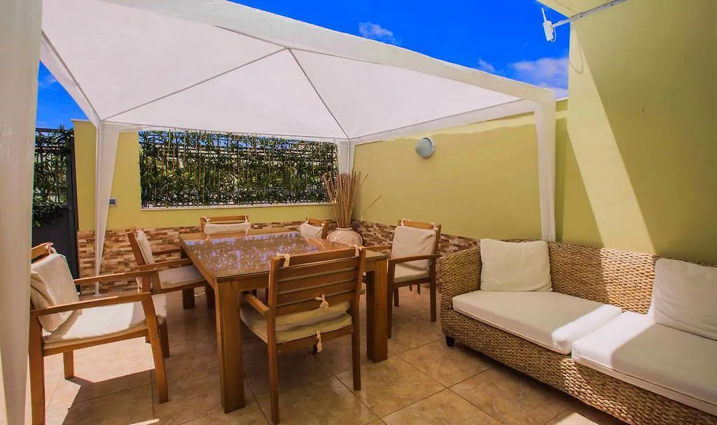 Oasis Fanabe I Apartment Adeje